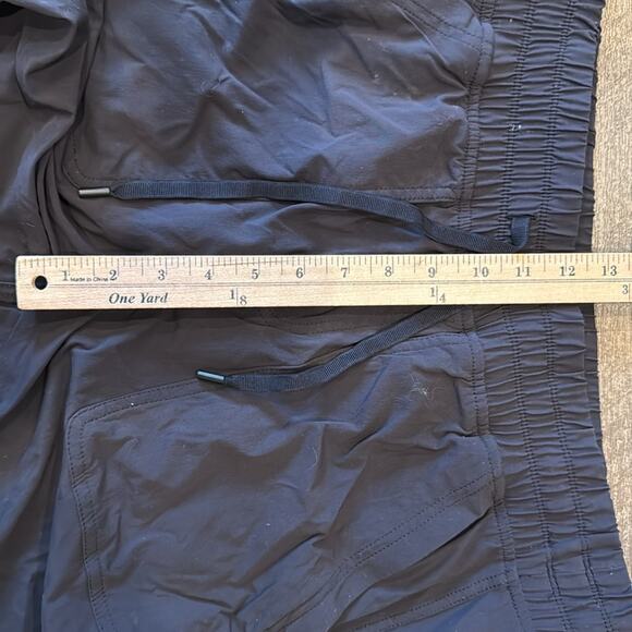 Eddie Bauer Women's Sightscape Horizon Pull On Joggers Black Size 12 - Picture 5 of 10